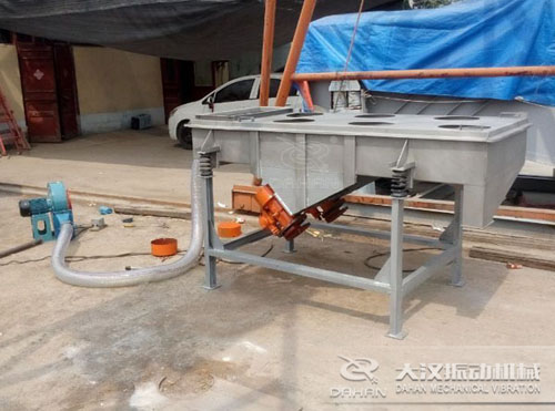 風冷式直線振動篩 風冷式直線振動篩